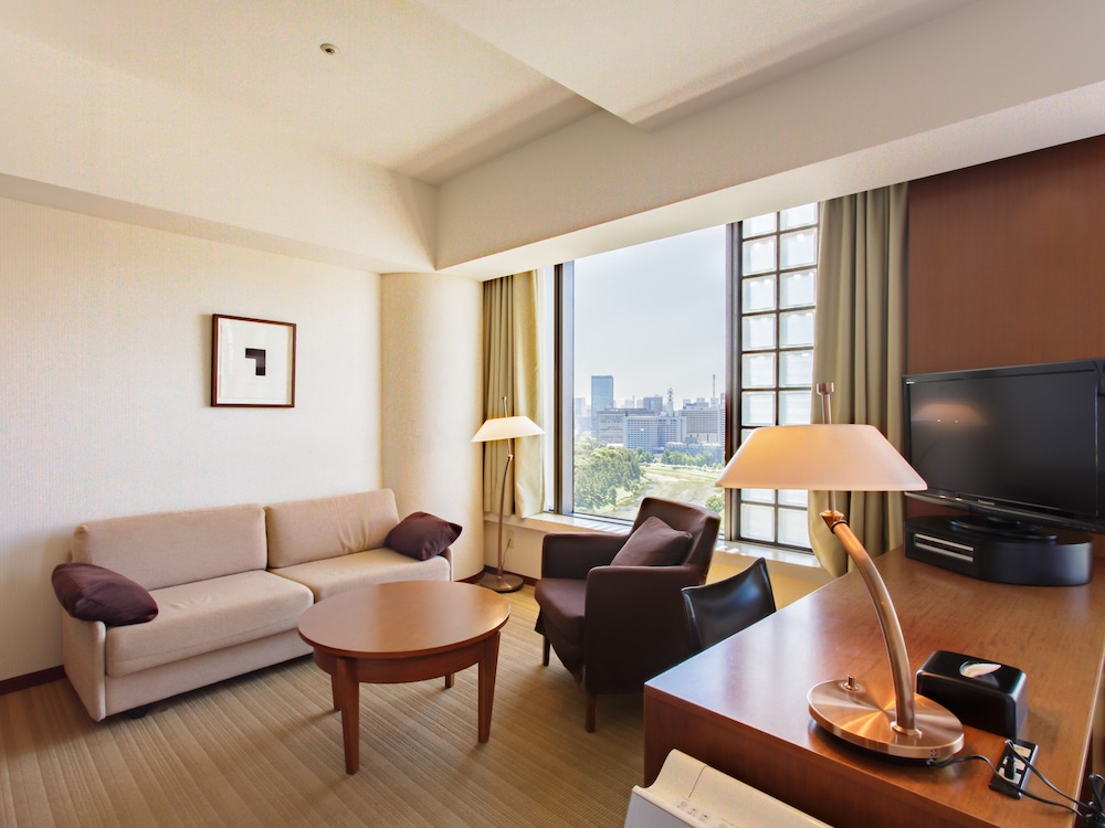 デラックス ツインルーム 禁煙 (最上階 / 皇居側) 客室3 | ホテル グランド アーク半蔵門