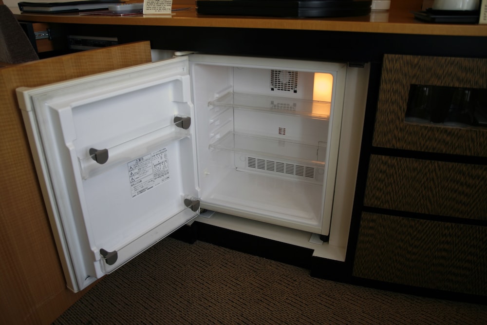 デラックス ツインルーム 禁煙 (最上階 / 皇居側) 小型冷蔵庫0 | ホテル グランド アーク半蔵門