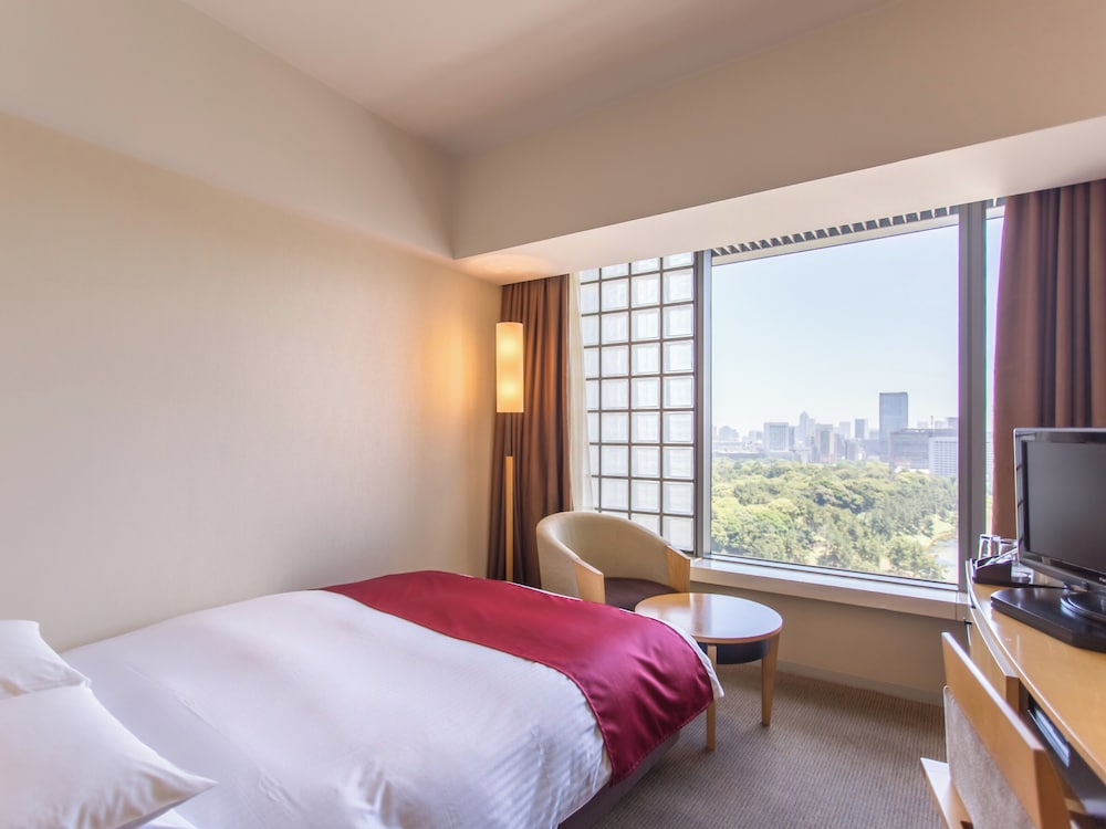 セミダブルルーム – ベッド幅 140 cm 禁煙 (皇居側) | ホテル グランド アーク半蔵門