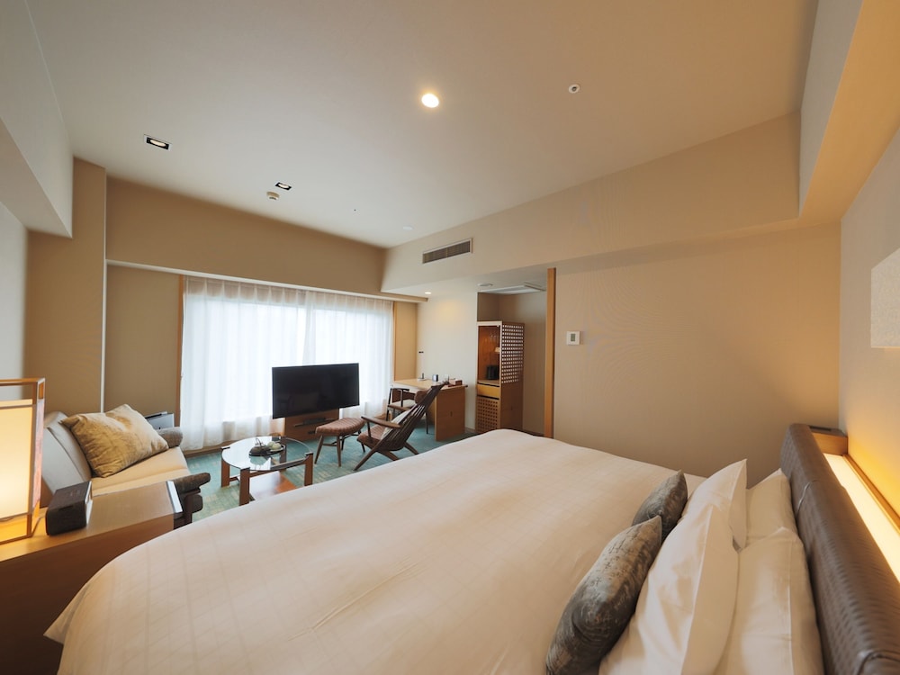 プレミアムダブル 禁煙 ジェットバス, キングベッド1台(High Floor) 客室1 | 庭のホテル 東京