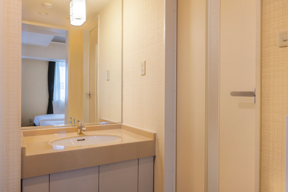 デラックスツインルーム バスルーム0 | 関空泉大津ワシントンホテル