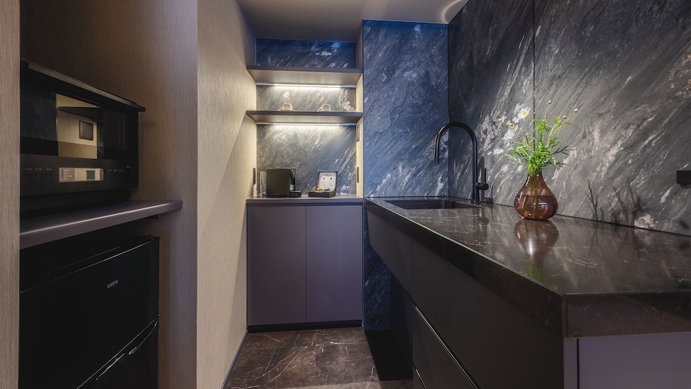 Deluxe Residence Room - No View- B Type, Non Smoking 客室13 | 奈良の宿 飛鳥荘