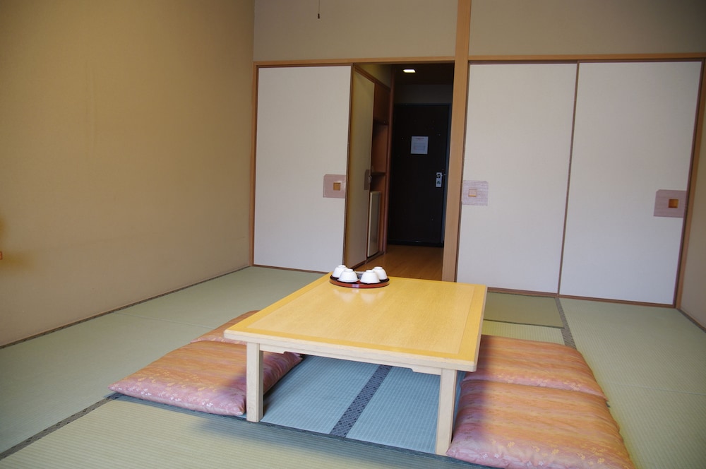 和室 禁煙 客室1 | 万座プリンスホテル
