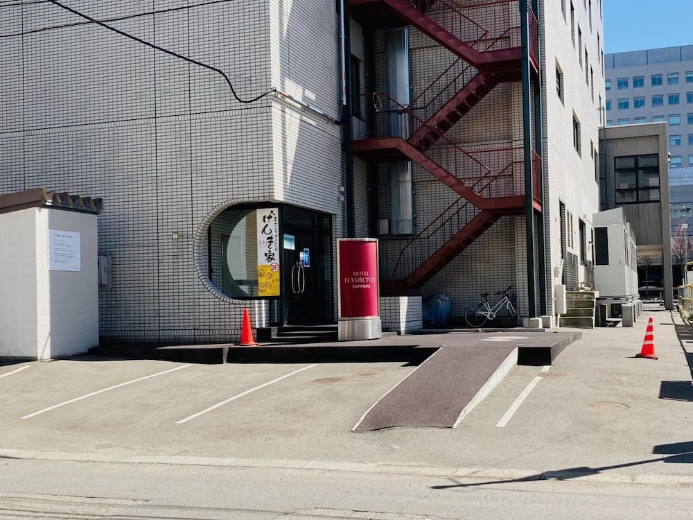 駐車場1 | ホテル ハミルトン札幌 駐車場1 | ホテル ハミルトン札幌