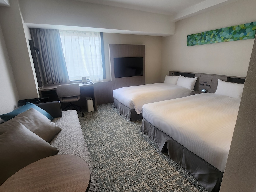 本館ツインルーム 禁煙 クアトロ 客室1 | ホテルエミシア東京立川