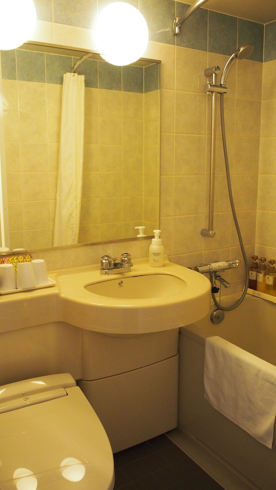 ツイン ソファベッド付【禁煙】 バスルーム0 | 渋谷東武ホテル