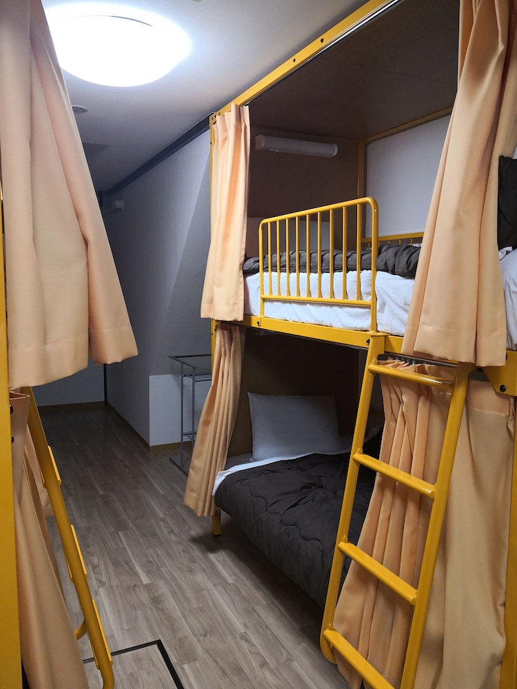 ファミリー ルーム 禁煙 客室1 | サクラホテル幡ヶ谷