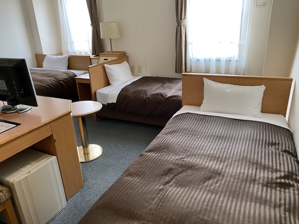 ベーシック トリプルルーム 禁煙 | サクラホテル幡ヶ谷