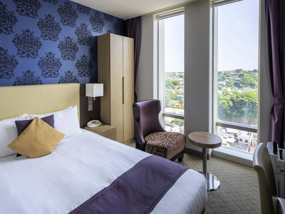 デラックス ダブルルーム ダブルベッド 1 台 禁煙 | メルキュール横須賀