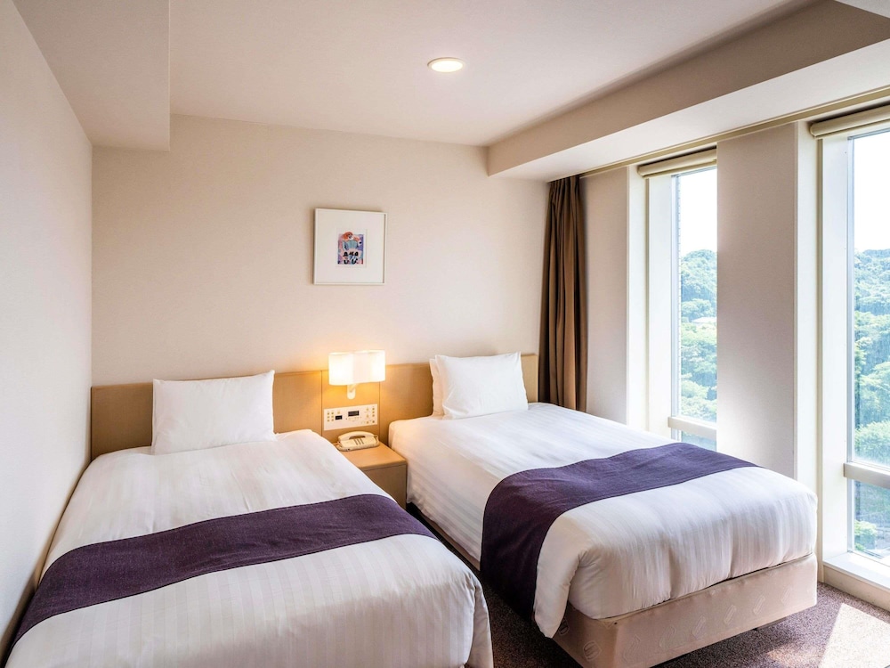 スタンダード ルーム シングルベッド 2 台 禁煙 客室5 | メルキュール横須賀