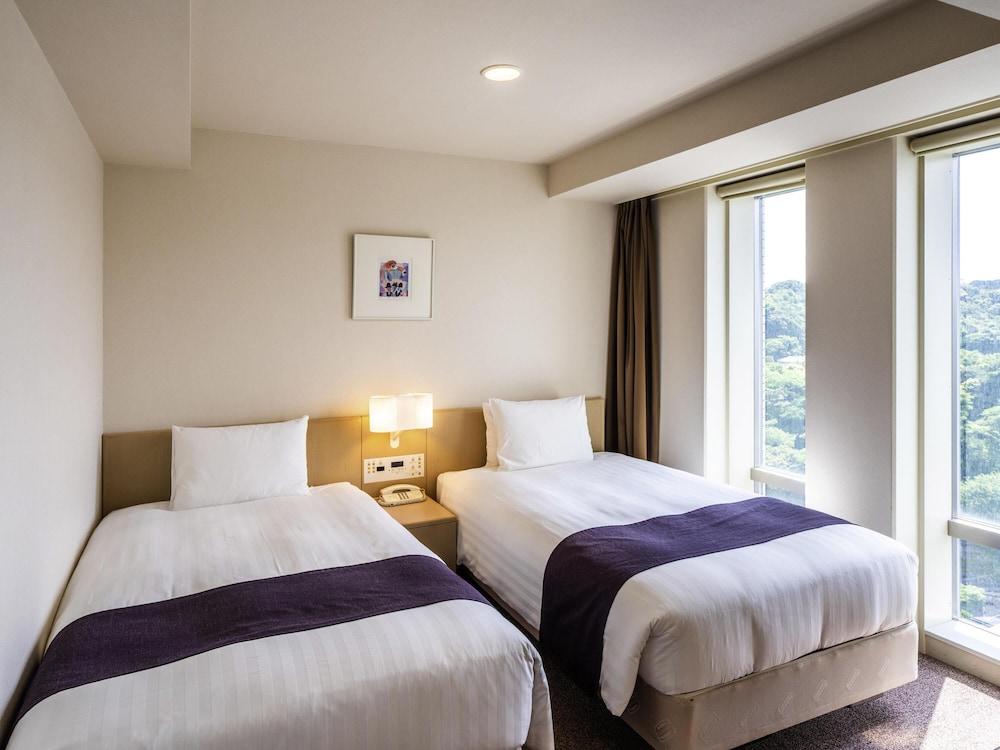 スタンダード ルーム シングルベッド 2 台 禁煙 | メルキュール横須賀