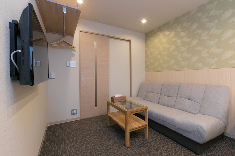 スーペリア アパートメント リビング エリア0 | Stay SAKURA Kyoto 御苑東