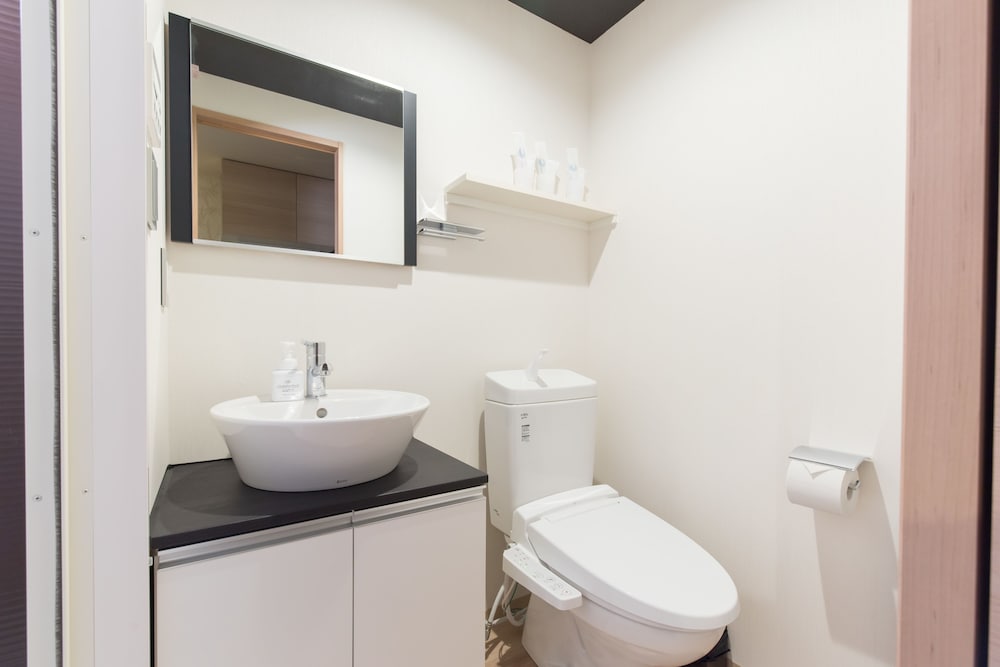 ファミリー スタジオ バスルーム0 | Stay SAKURA Kyoto 御苑東