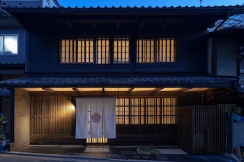 THE MACHIYA Kamiumeya