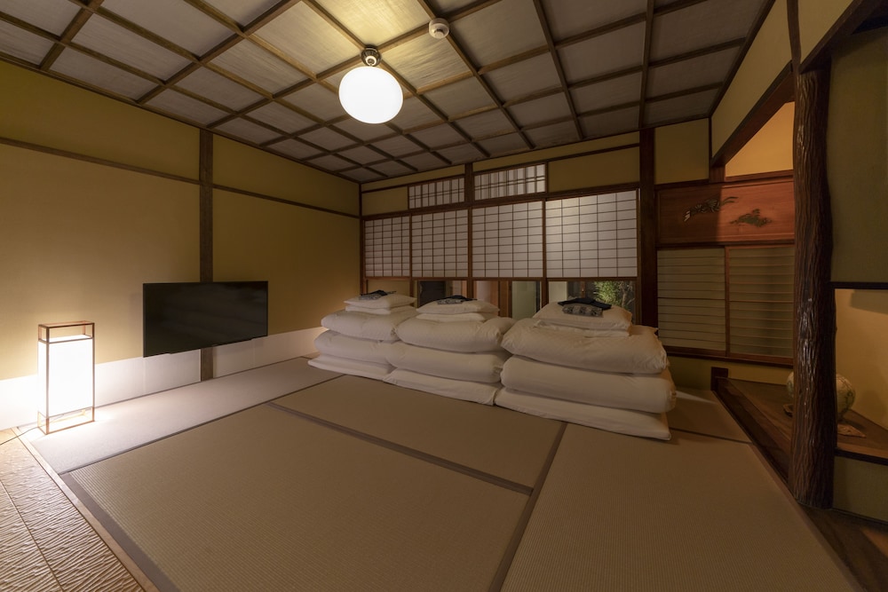 UME ジャパニーズガーデンスイート 客室4 | THE MACHIYA Kamiumeya