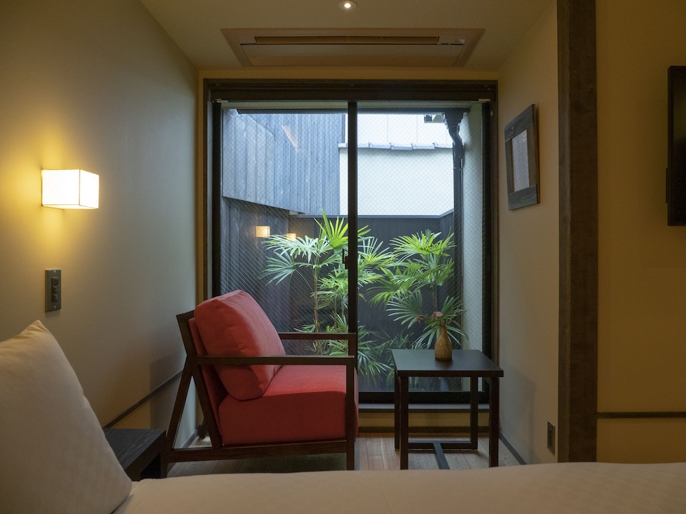 THE MACHIYAスーペリアダブルルーム 眺望あり ガーデン ビュー0 | THE MACHIYA Kamiumeya