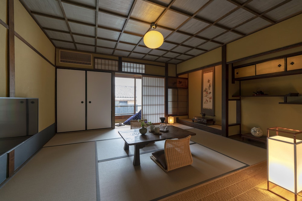 UME ジャパニーズスイート 客室6 | THE MACHIYA Kamiumeya
