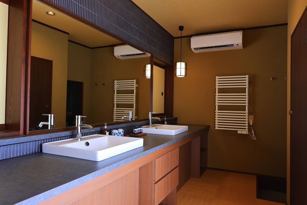 春風荘 (定員4名 1階「若松」露天風呂付) 禁煙 客室2 | 松坂屋本店