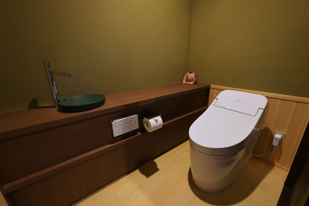 春風荘 (定員4名 1階「若松」露天風呂付) 禁煙 客室3 | 松坂屋本店