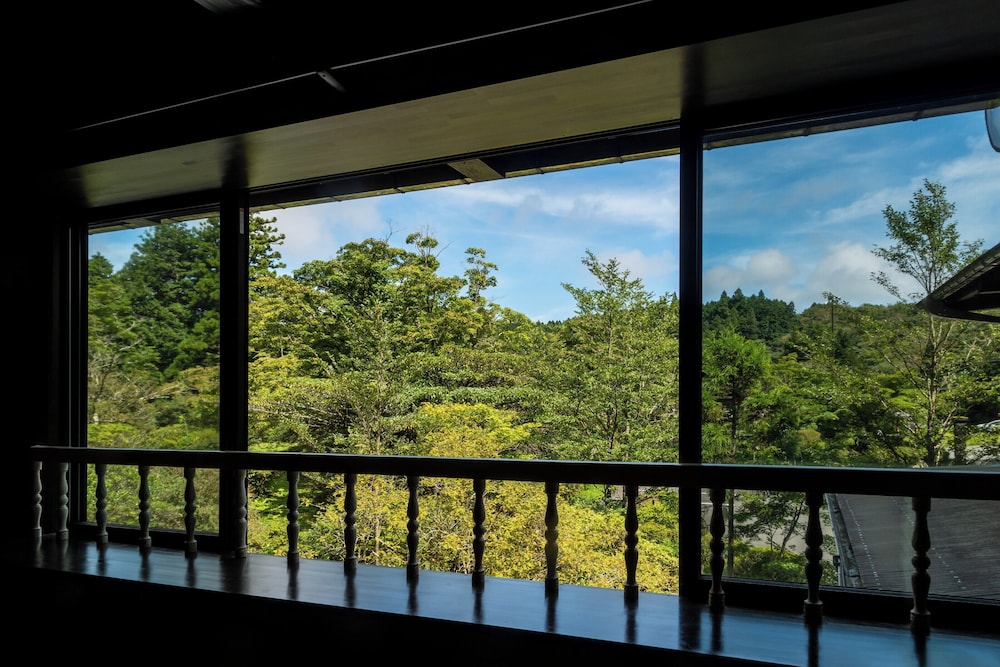 鶴鳴館 シャワー付き 禁煙 部屋からの景観0 | 松坂屋本店
