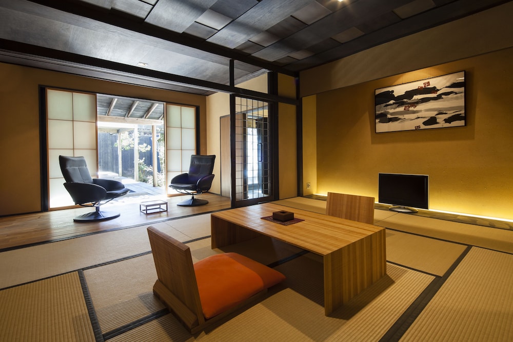 ラグジュアリー 和洋室 露天風呂付 | 松坂屋本店