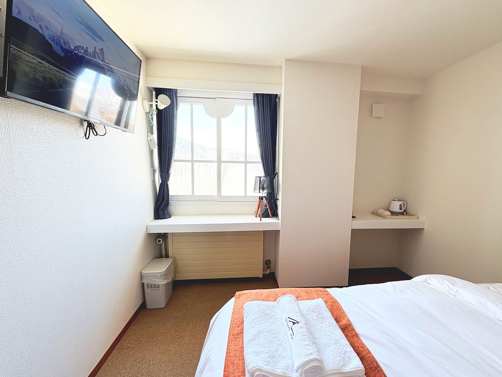 Standard Queen 客室2 | Xplore by Active Life