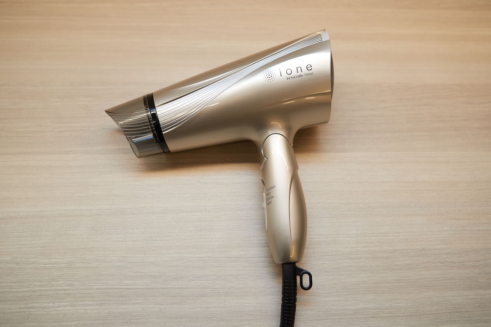 スタンダード 4 人部屋 客室の設備とサービス1 | マレアリゾート本部