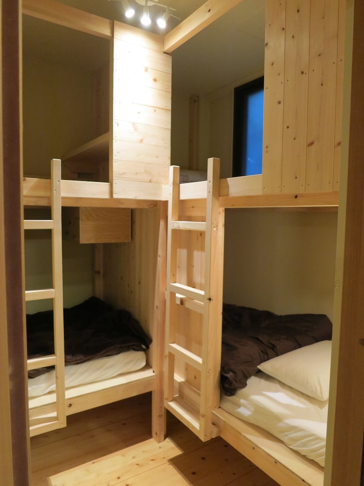 客室1 | ノーボーダーズ ホステル