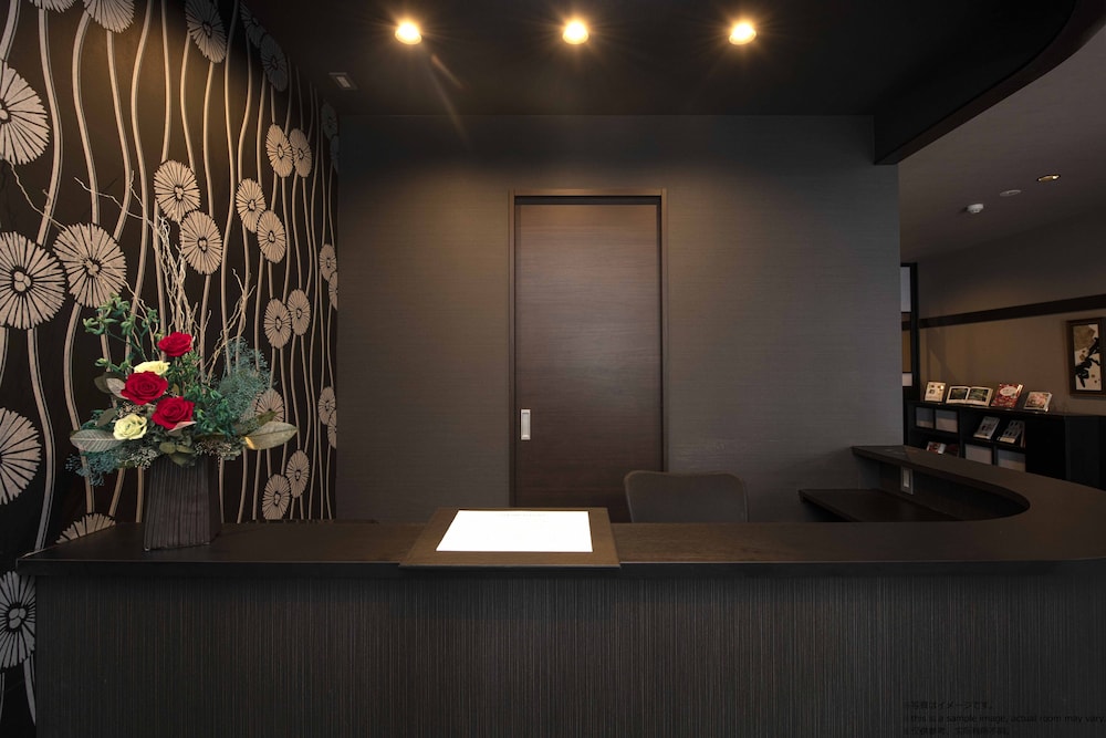 フロント1 | Stay SAKURA Kyoto 四条烏丸 フロント1 | Stay SAKURA Kyoto 四条烏丸