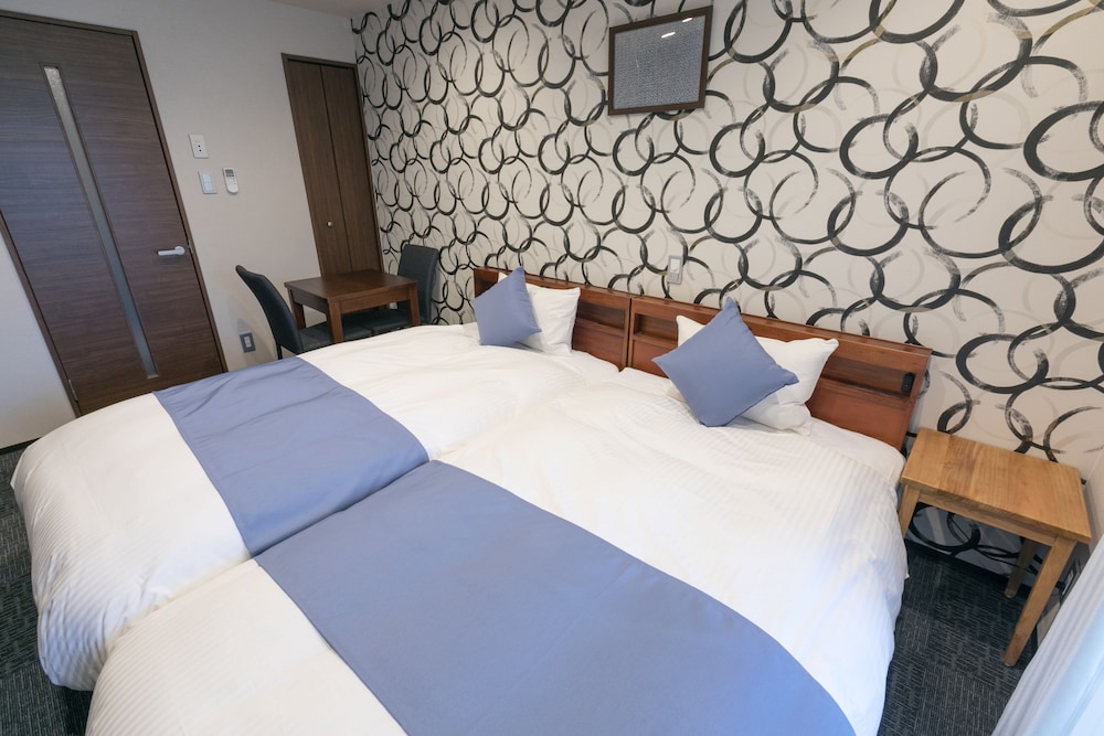 ツインルーム シティビュー 客室2 | Stay SAKURA Kyoto 四条烏丸