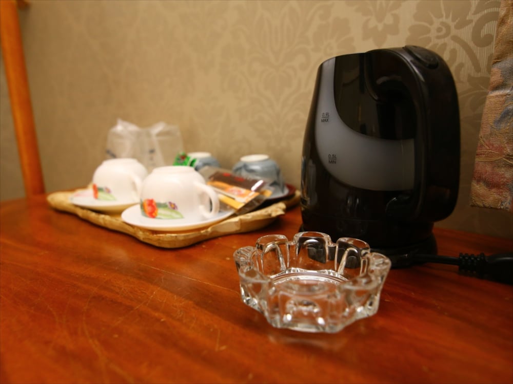 ダブルルーム 喫煙可 コーヒー / コーヒーメーカー1 | サンライズ観光ホテル