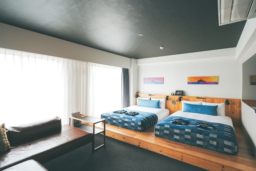 スイート ベッド (複数台) 禁煙 バルコニー 客室8 | ANCHOR HOTEL FUKUYAMA (アンカーホテル 福山)