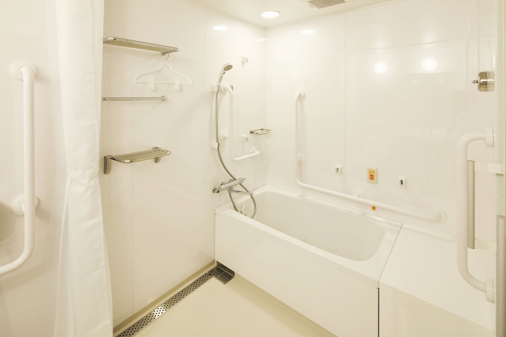 ユニバーサル ツインルーム 禁煙 バスルーム0 | ホテルインターゲート広島