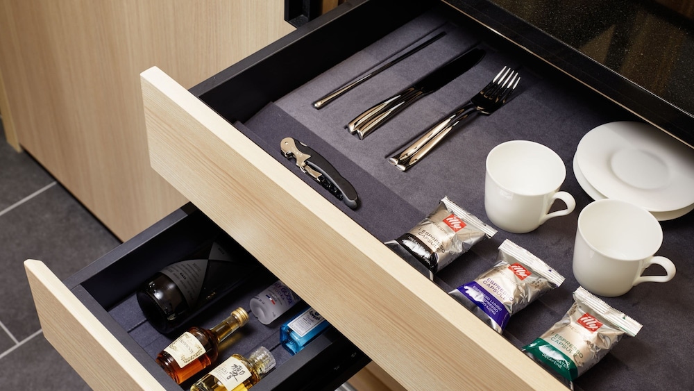 スーペリア ツインルーム 禁煙 ミニバー0 | ザ・サウザンド 京都