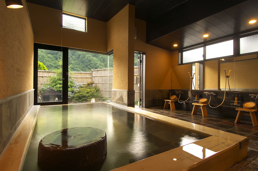 温泉1 | 郷夢の宿 山ぼうし