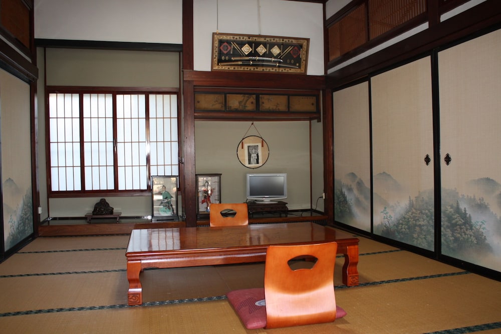 客室1 | 多聞館