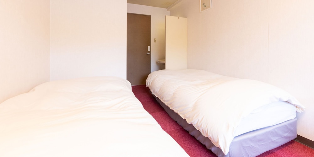 禁煙 ツインルーム (トイレ付) 客室2 | 志賀高原 癒しの宿幸の湯