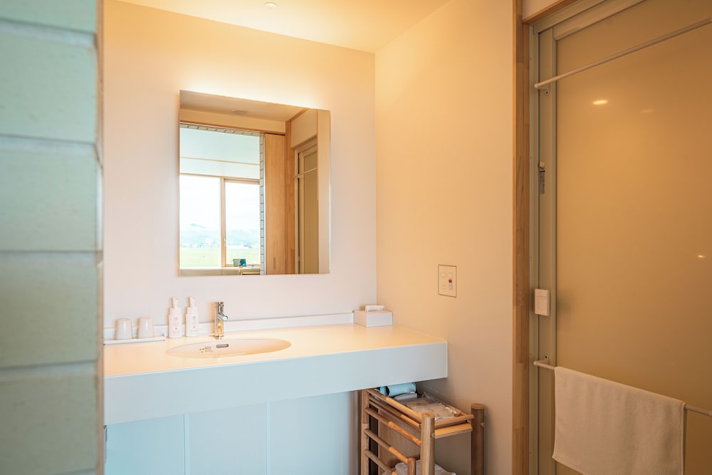 ダブルルーム ダブルベッド 1 台 禁煙 バスルーム0 | SHONAI HOTELSUIDEN TERRASSE