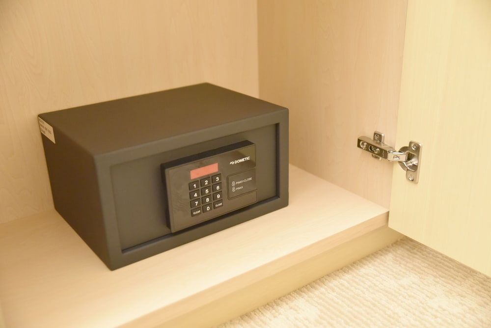 ダブルルーム ダブルベッド 1 台 禁煙 客室の設備とサービス1 | SHONAI HOTELSUIDEN TERRASSE