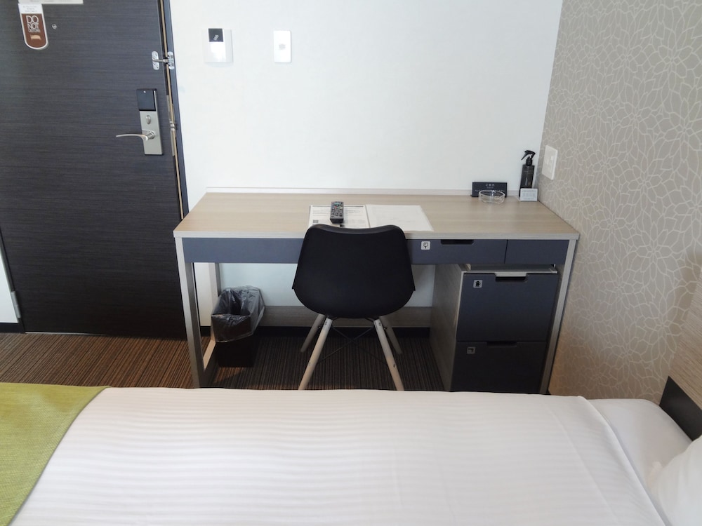 ツインルーム 禁煙 客室1 | くれたけイン大阪堺筋本町