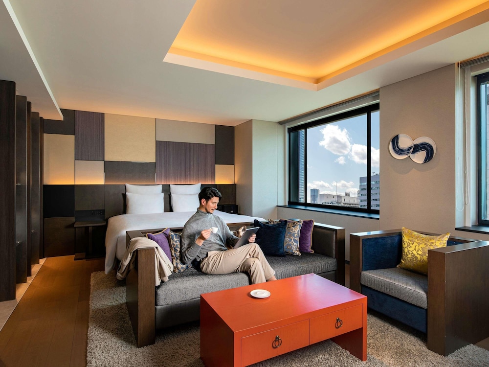 スーペリア スイート キングベッド 1 台 クラブラウンジ利用可 | プルマン東京田町