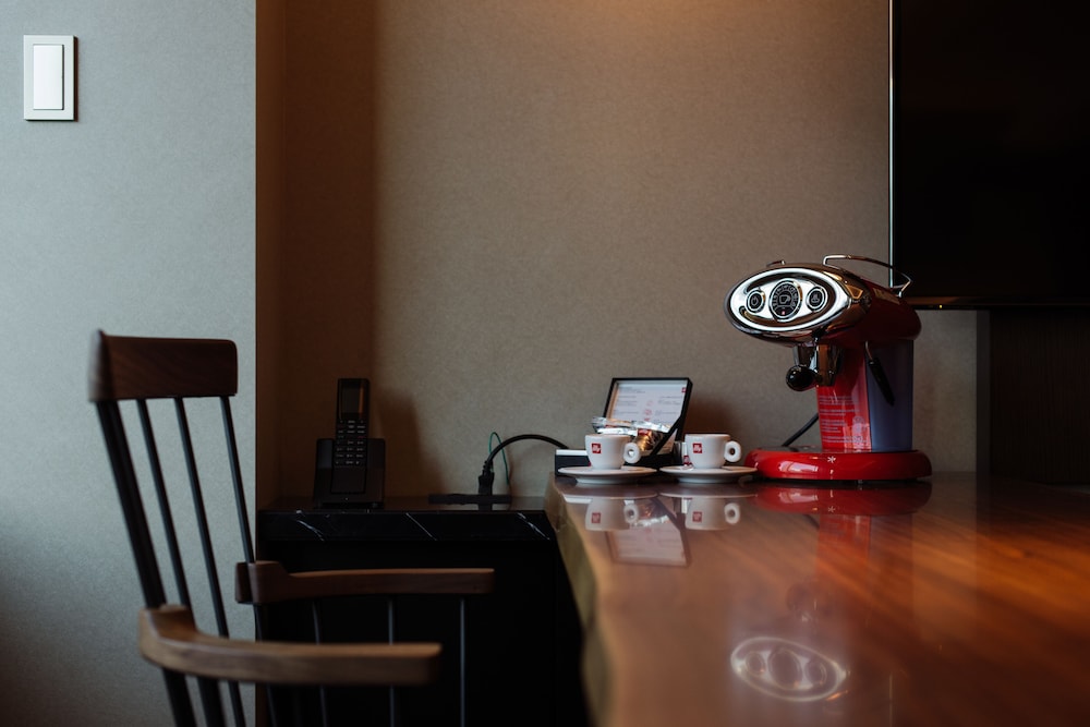 スーペリア スイート キングベッド 1 台 クラブラウンジ利用可 客室2 | プルマン東京田町