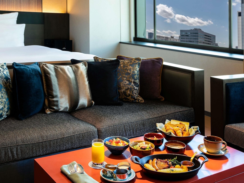 スーペリア スイート キングベッド 1 台 クラブラウンジ利用可 客室10 | プルマン東京田町