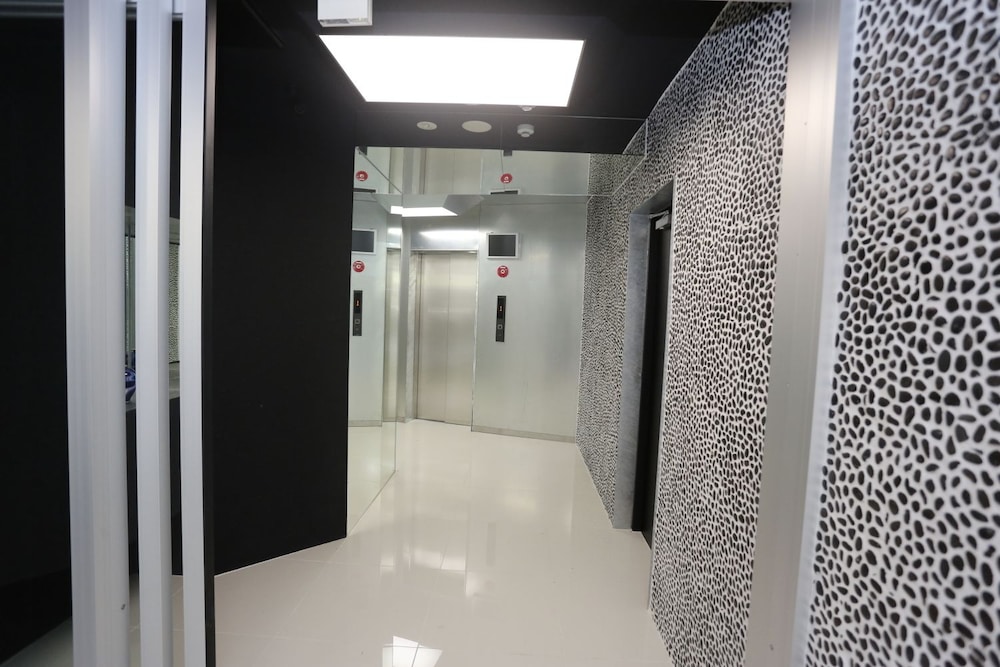 廊下1 | 難波イーストデザイナースタジオルーム 廊下1 | 難波イーストデザイナースタジオルーム