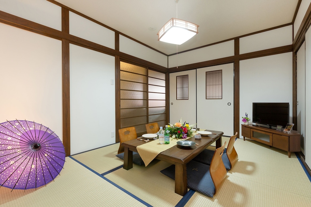 一棟貸し リビングルーム2 | Stay SAKURA Kyoto 東寺町屋