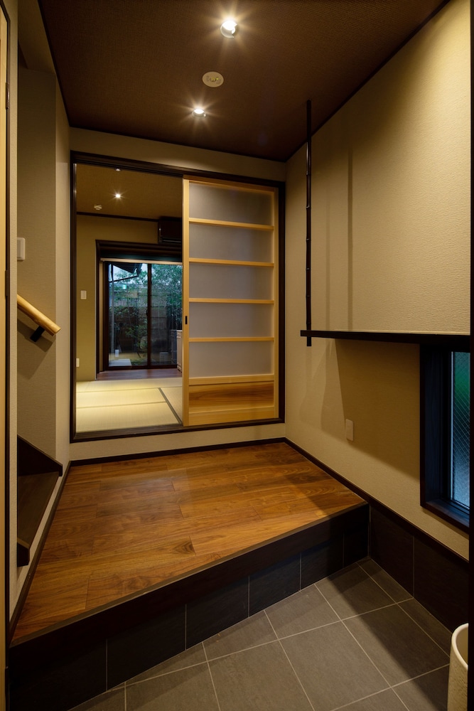 京町家一棟貸し 客室6 | 奏 東寺南門