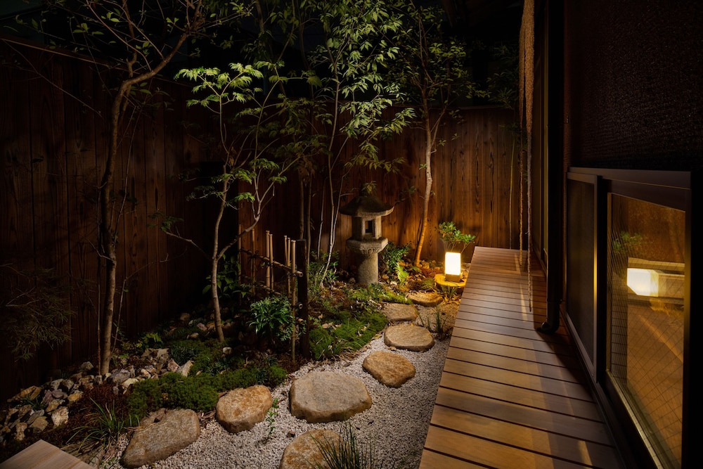 京町家一棟貸し 部屋からの景観0 | 奏 東寺南門