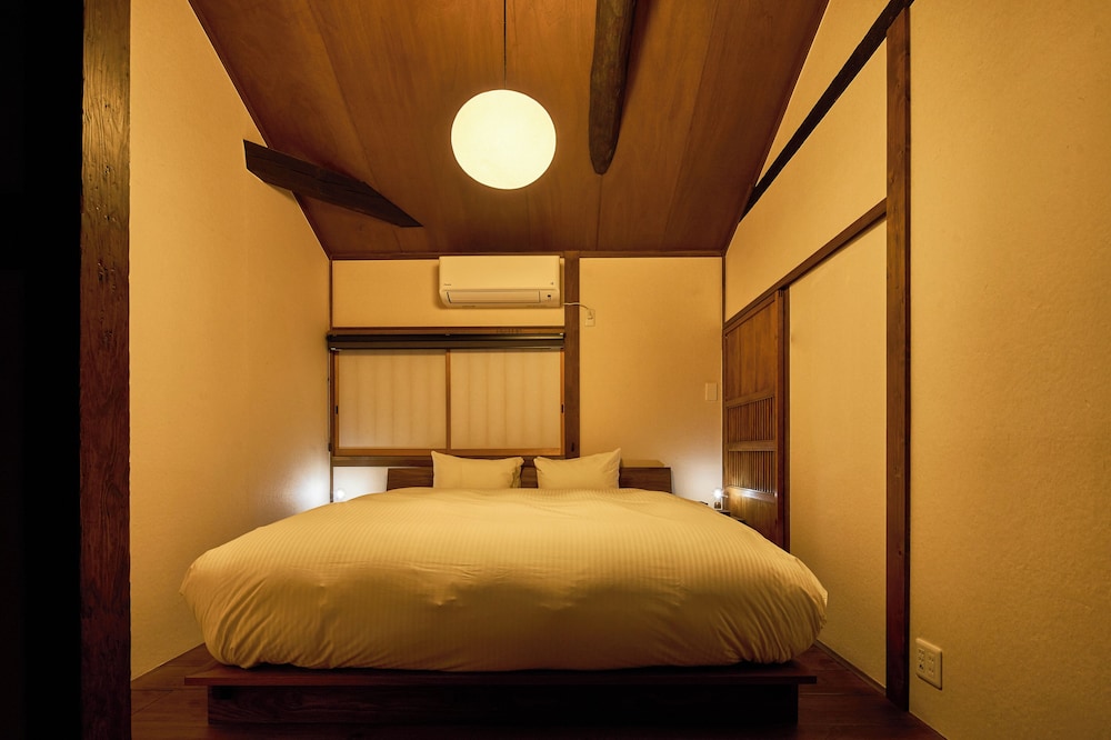 半露天風呂付き客室 客室3 | 宿ル KYOTO HANARE 壬ノ宿