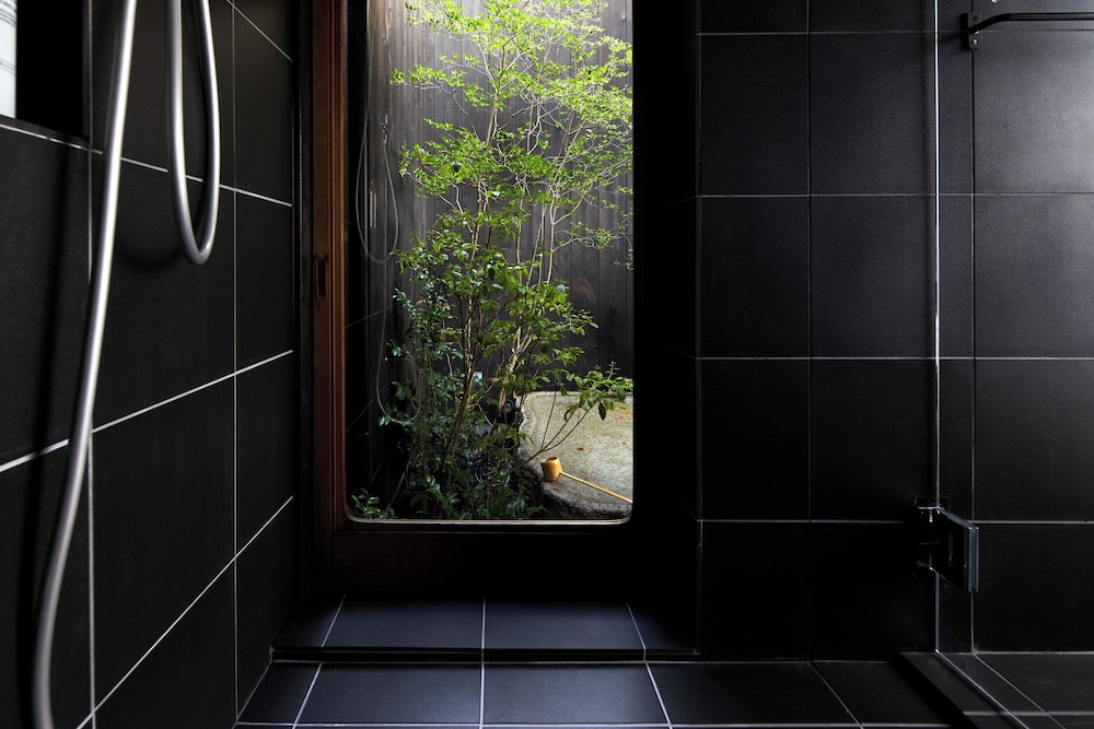 半露天風呂付き客室 バスルーム0 | 宿ル KYOTO HANARE 壬ノ宿