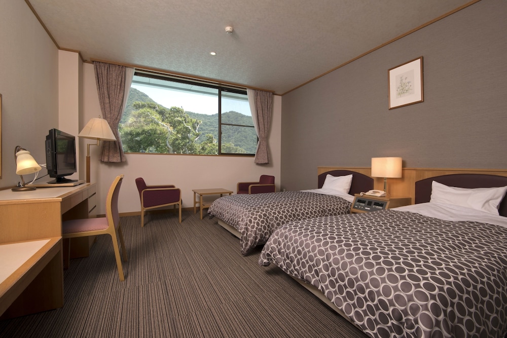 客室1 | KKR沼津はまゆう（国家公務員共済組合連合会沼津保養所）